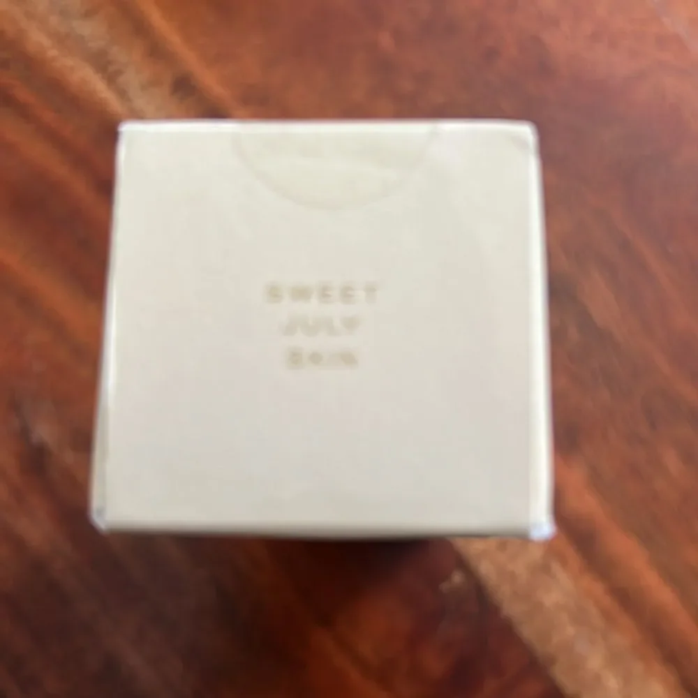 Sweet July Skin soothes from empower